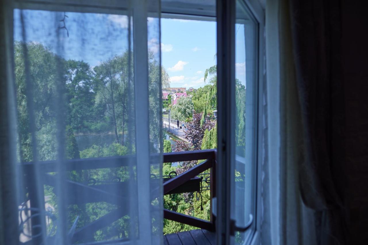 Hotel Zdybanka Sumy Zewnętrze zdjęcie