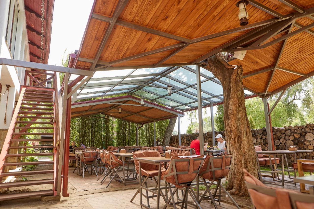 Hotel Zdybanka Sumy Zewnętrze zdjęcie