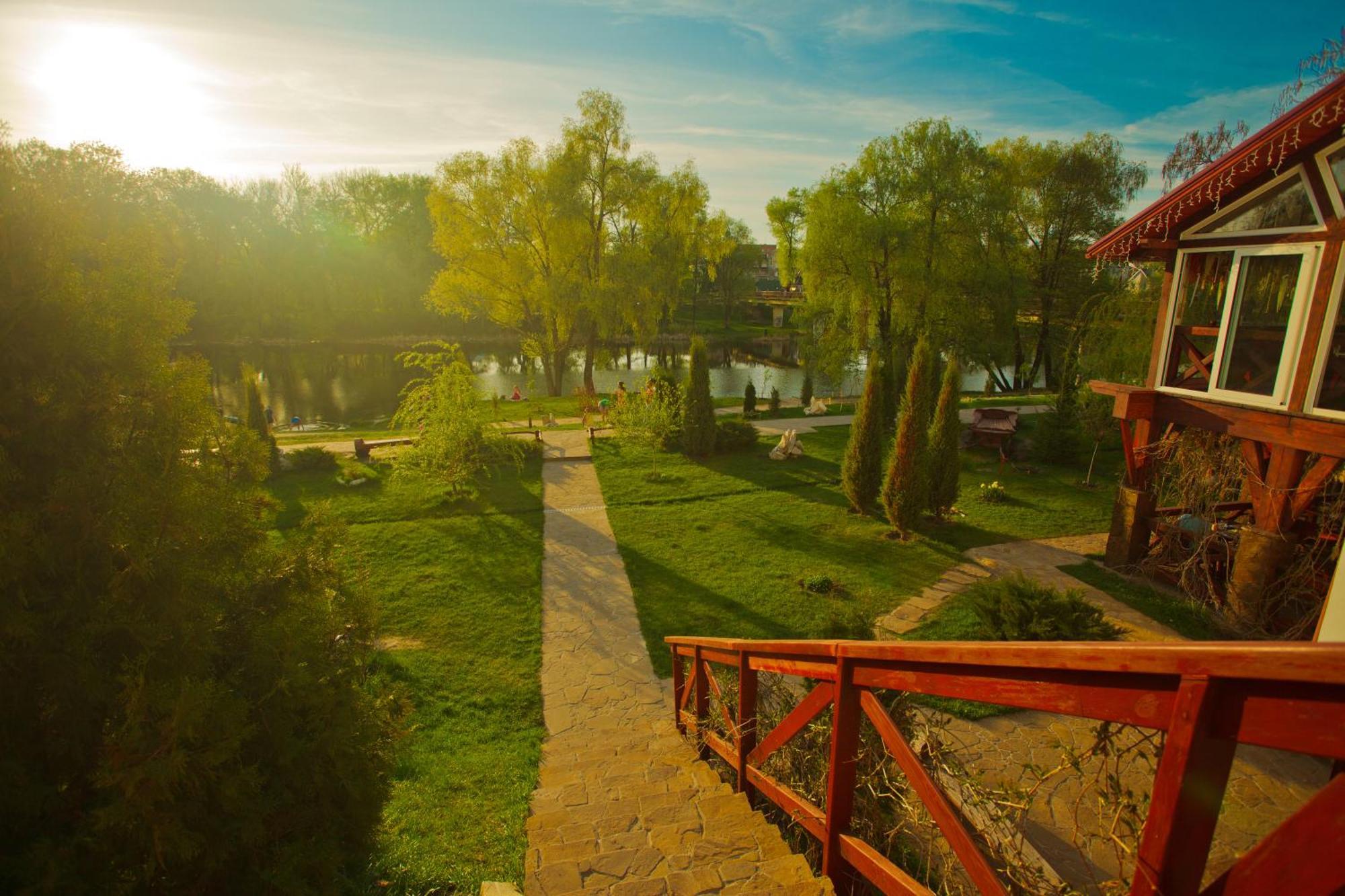 Hotel Zdybanka Sumy Zewnętrze zdjęcie