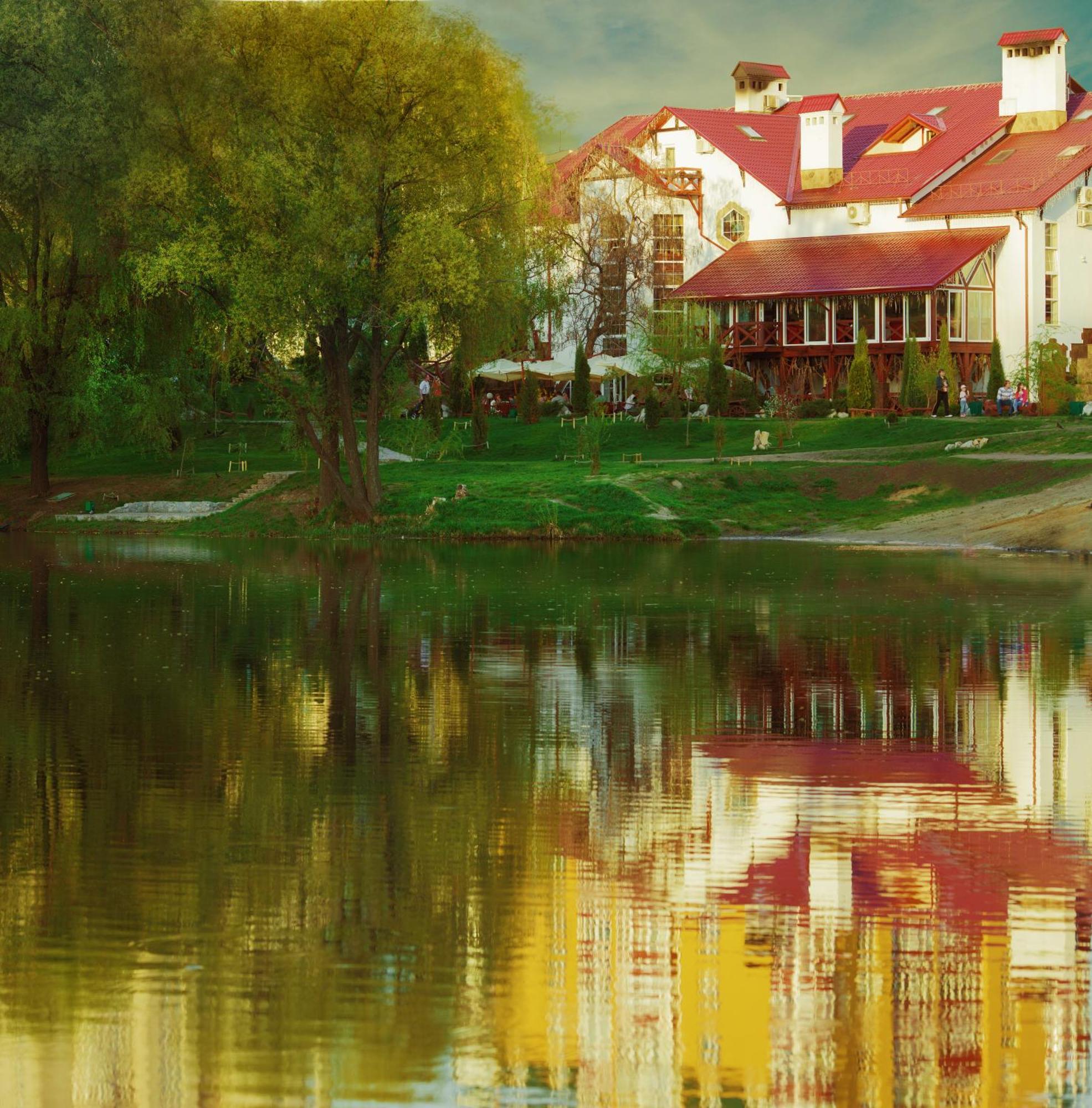 Hotel Zdybanka Sumy Zewnętrze zdjęcie